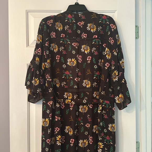 Anthropologie Pintucked Floral Robe - Picture 7 of 10